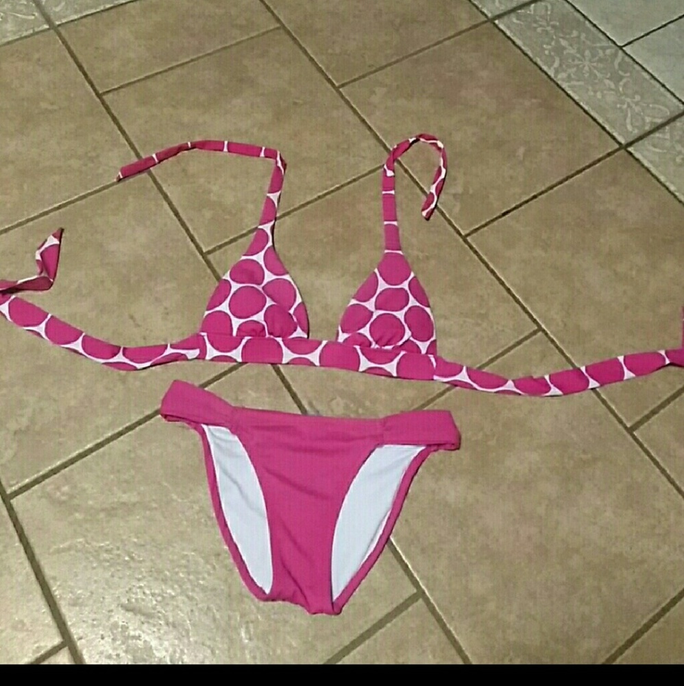 *Bundle*All bikinis for this price
